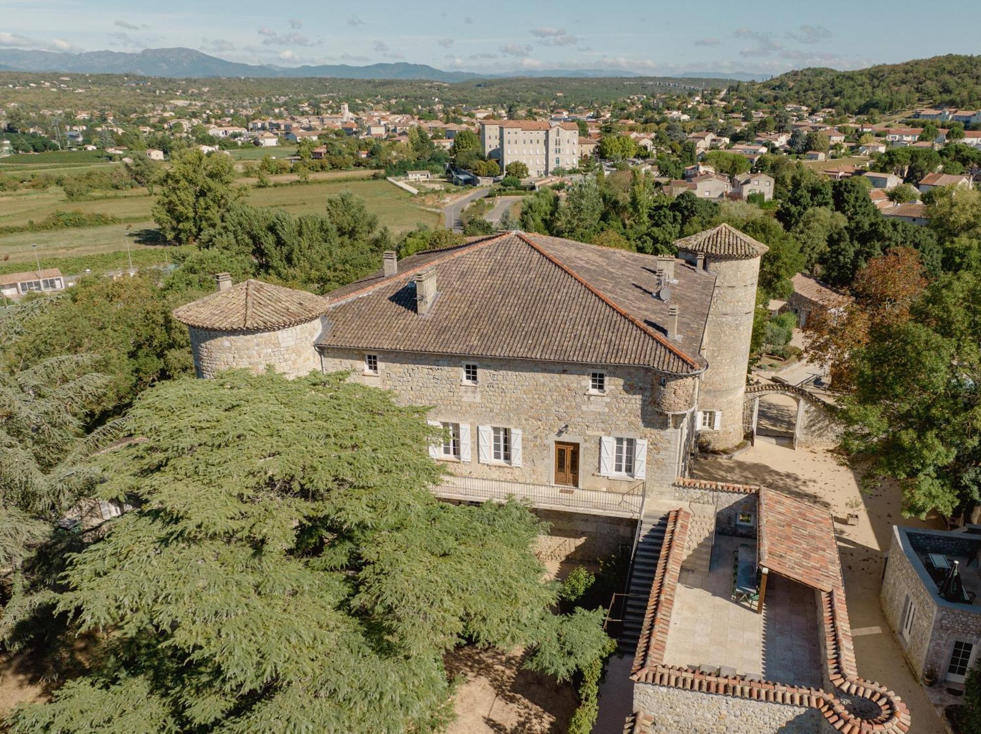 Chateau De Chaussy รูองส์ ภายนอก รูปภาพ